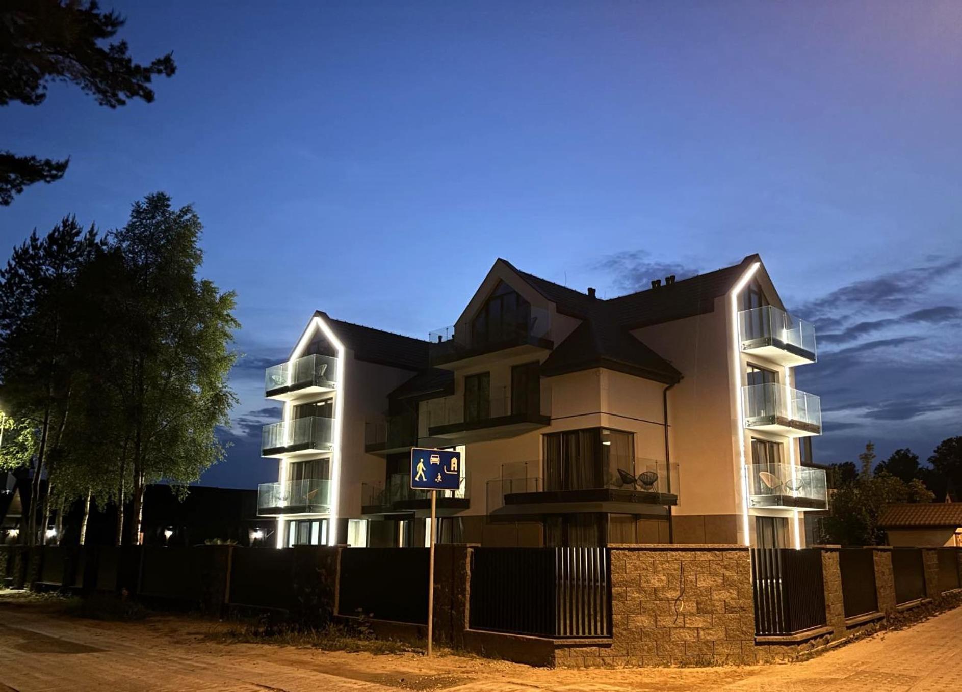 Resort Eden Premium Jastrzębia Góra Exterior foto